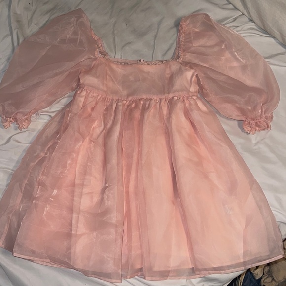 Dresses & Skirts - COPY - Pink babydoll style dress size small